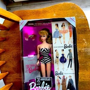 35 th Anniversary Barbie